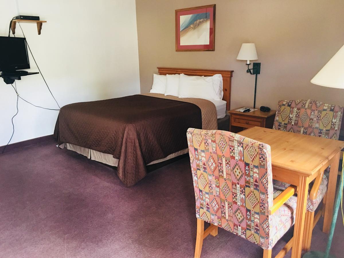 Redwood Arms Motel Paonia Buitenkant foto